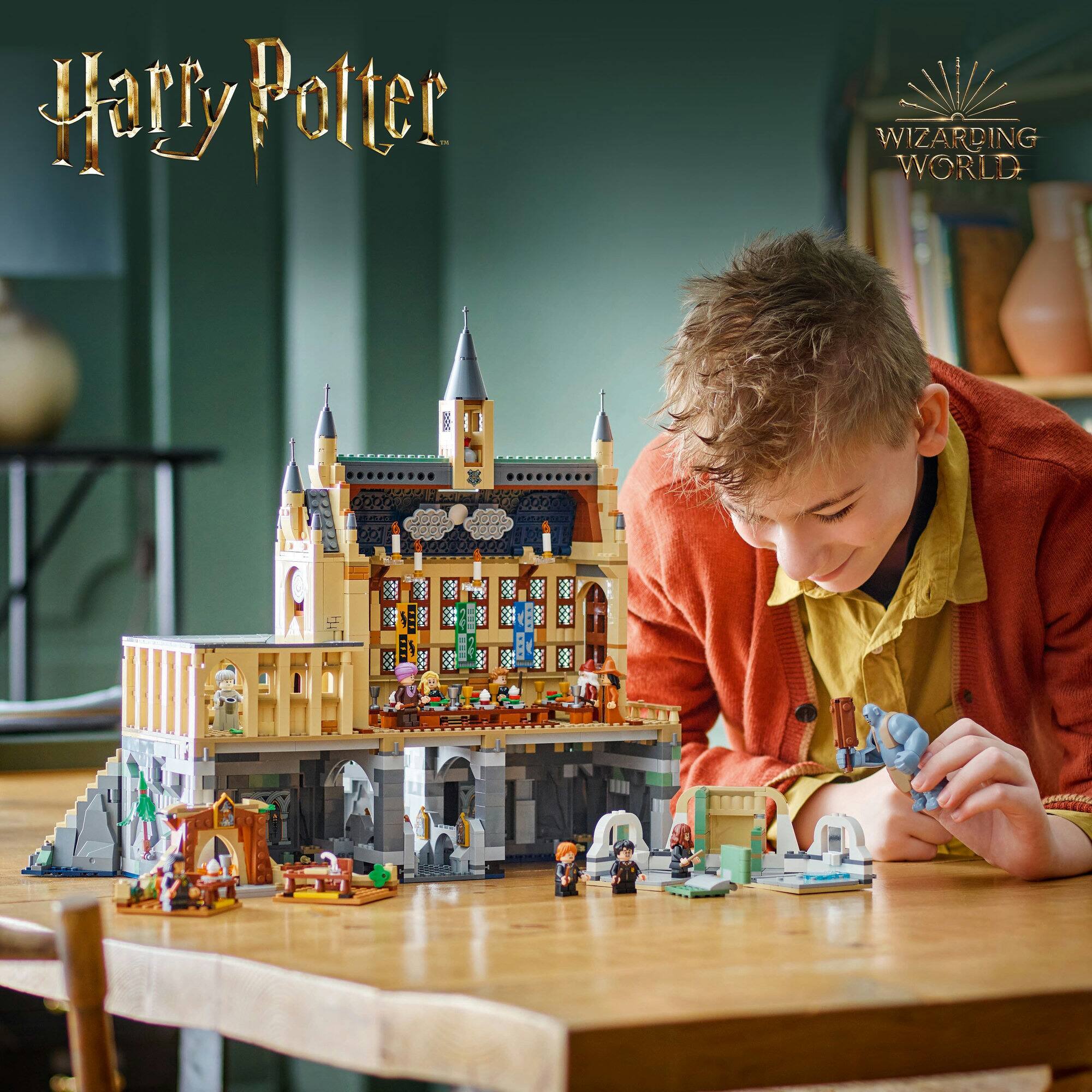 LEGO® Harry Potter™ Hogwarts™ Castle: The Great Hall 76435